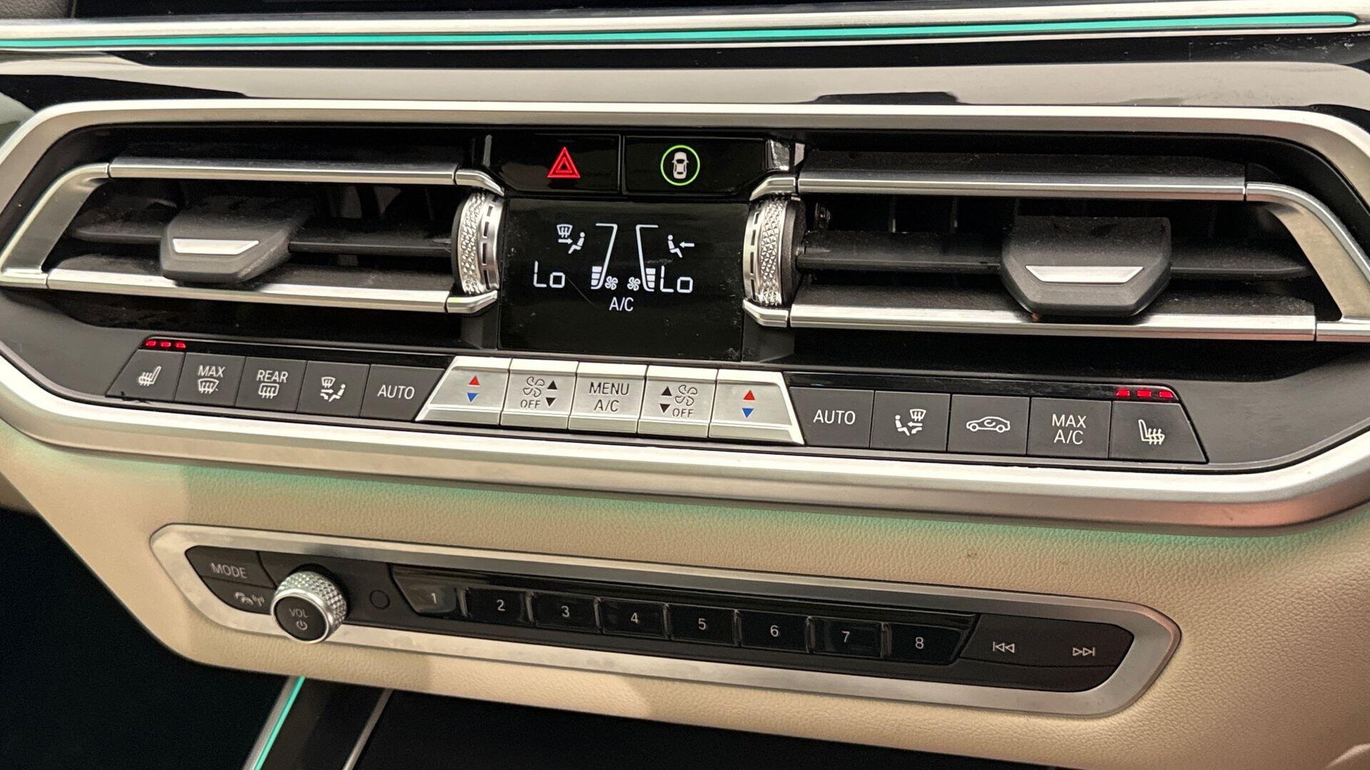 BMW X5 view 26