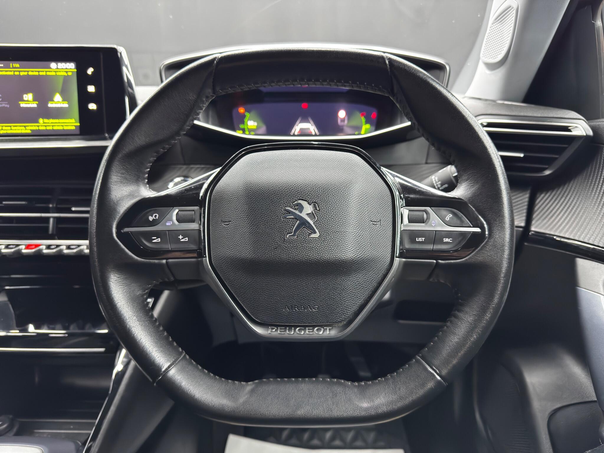 Peugeot 2008 view 19