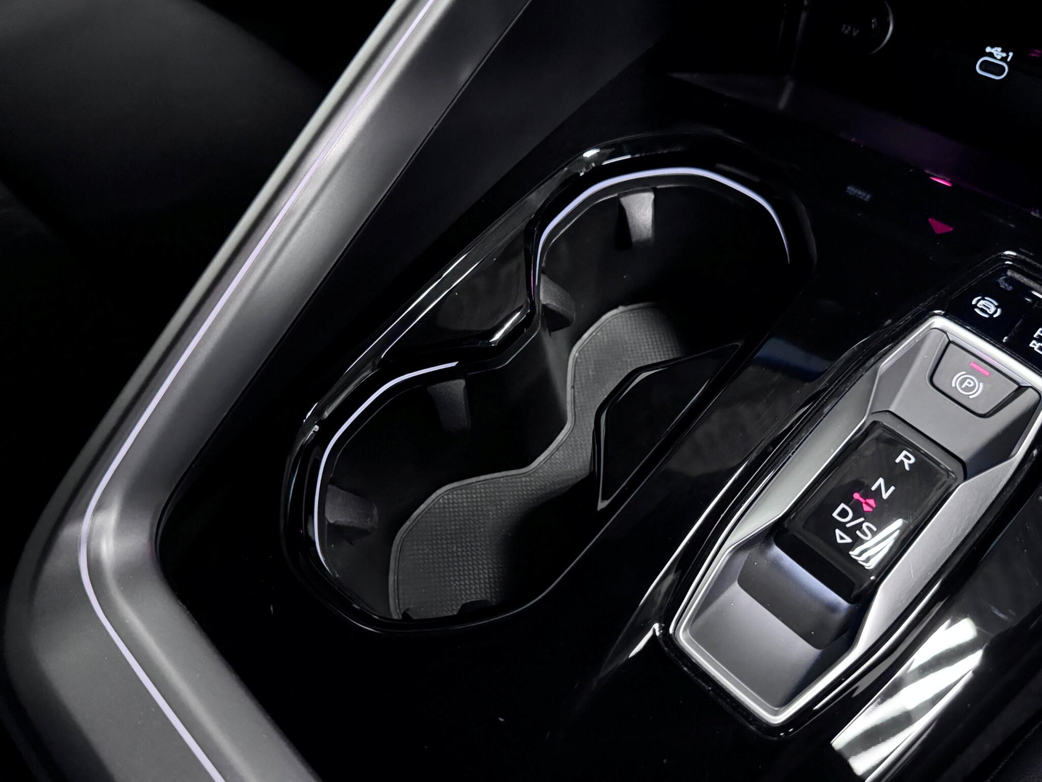 Audi Q5 view 45