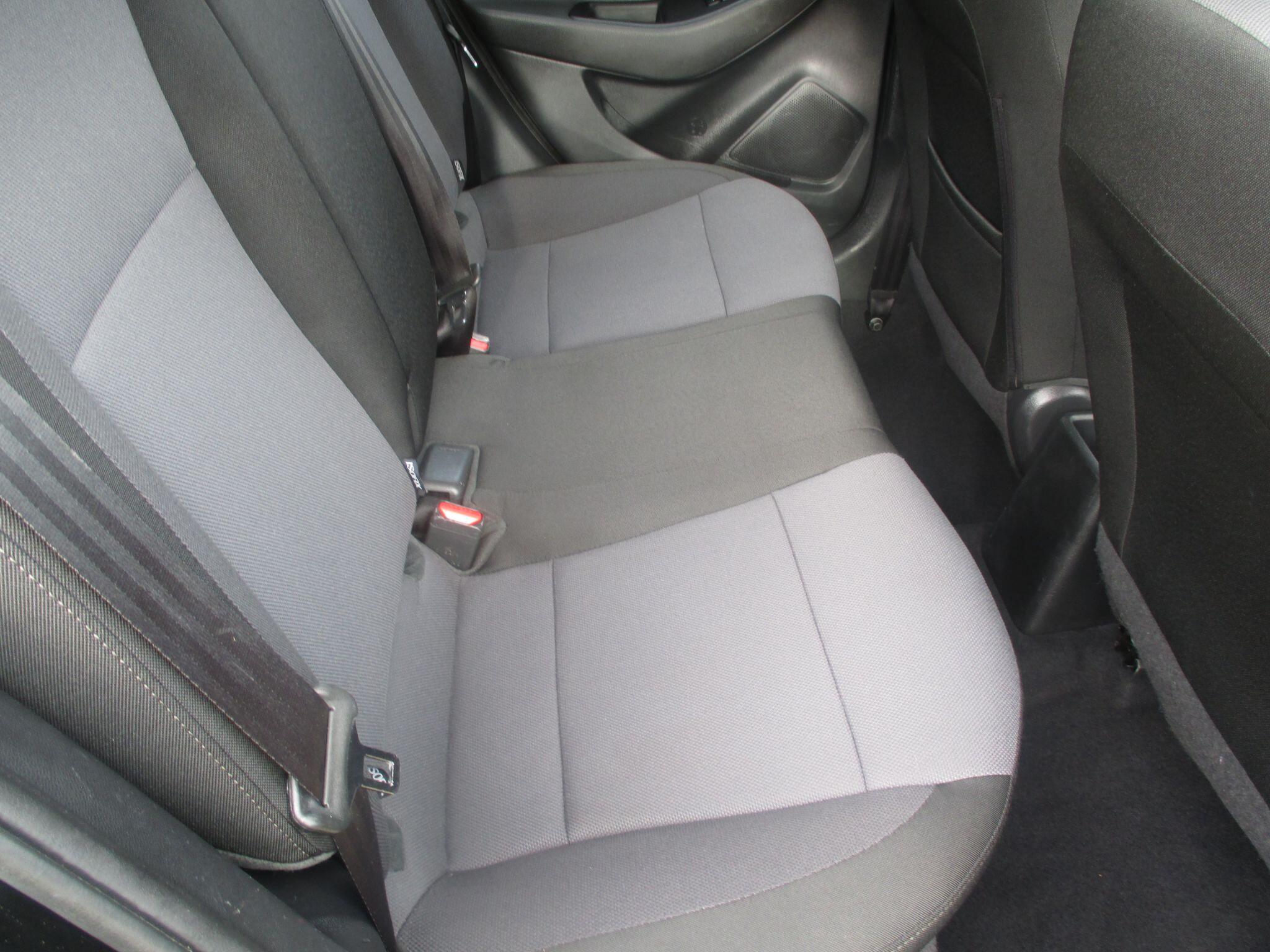 Hyundai i20 view 27