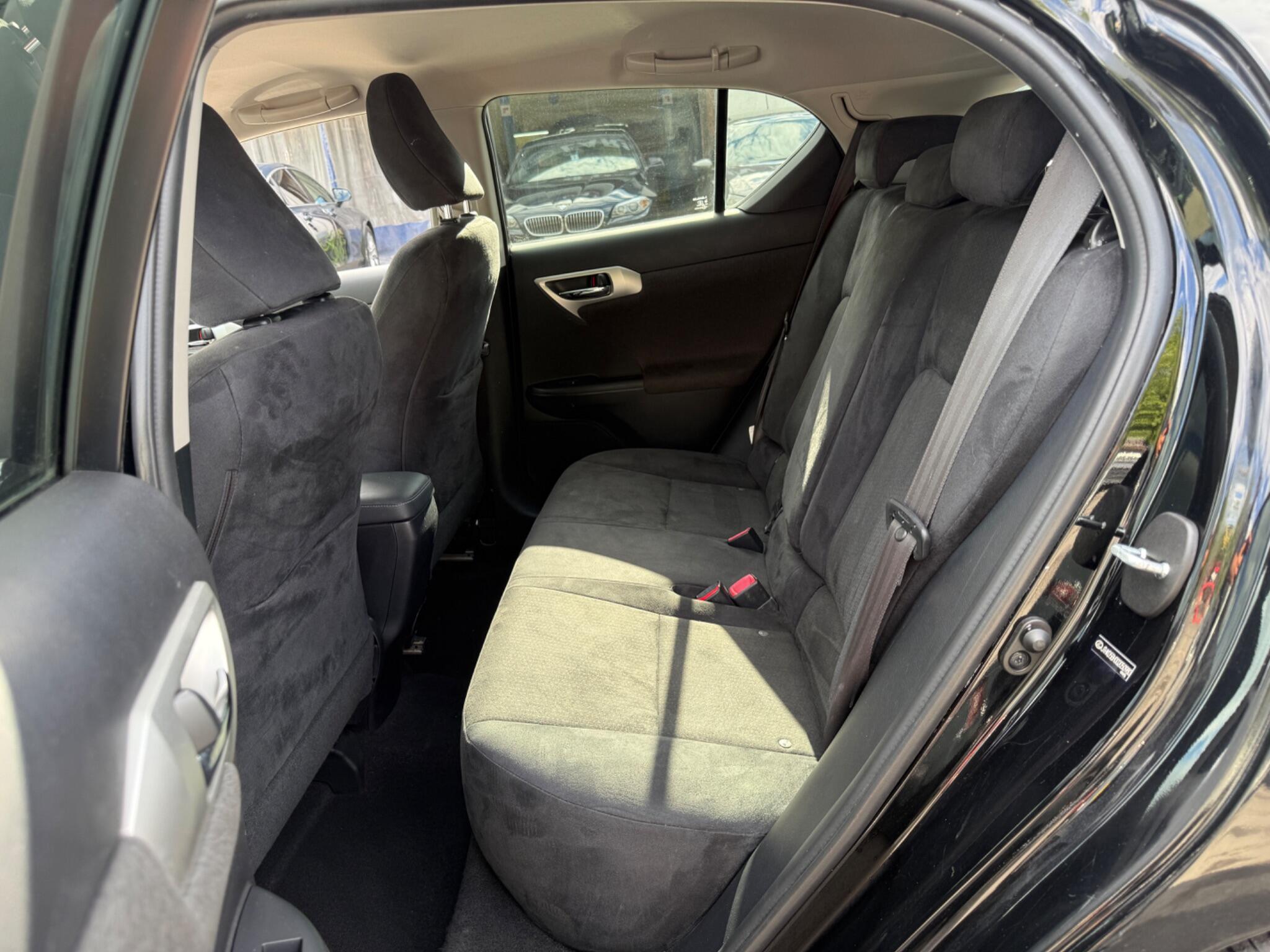 Lexus CT - Image 51