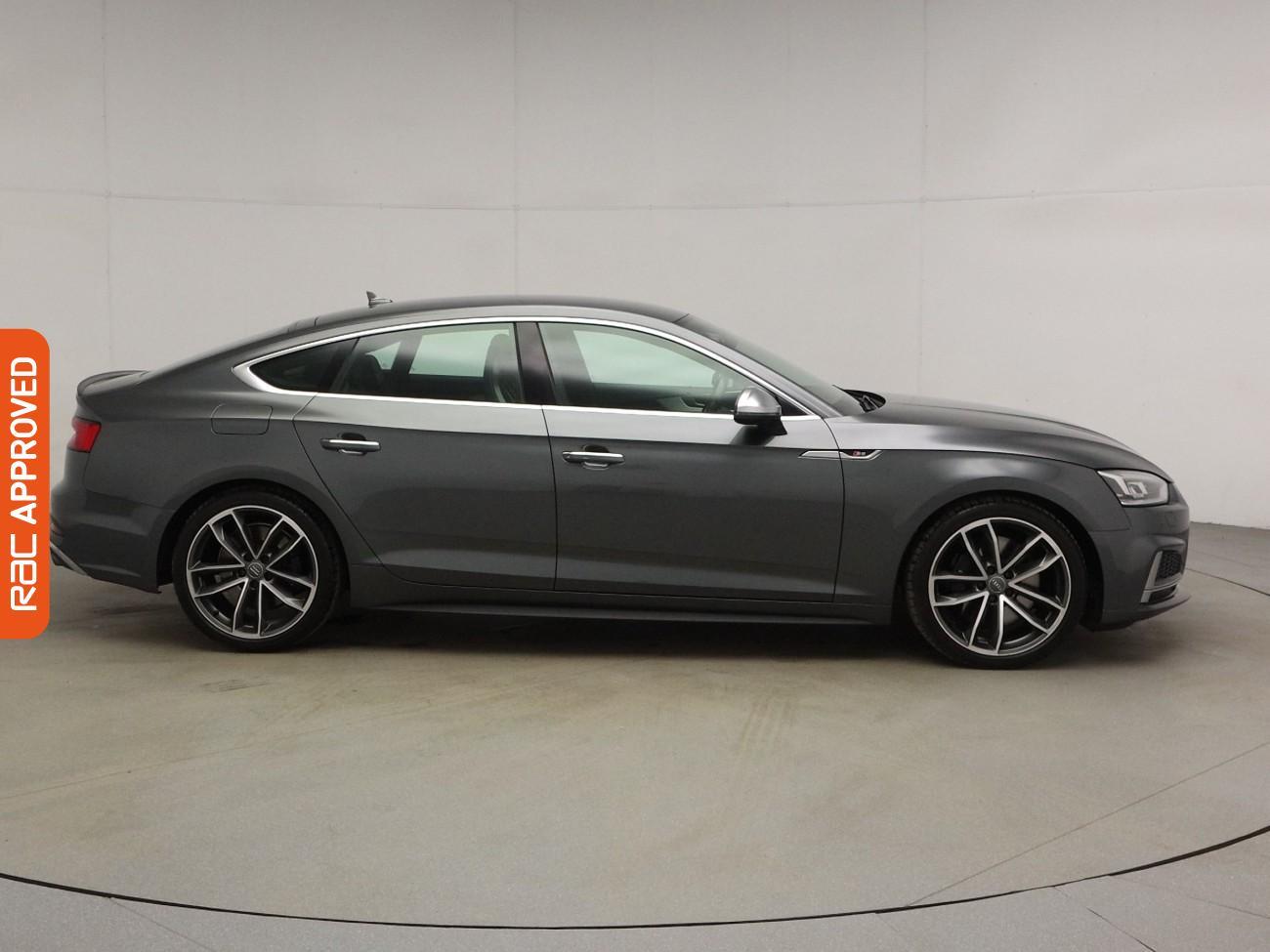 Audi S5 view 6