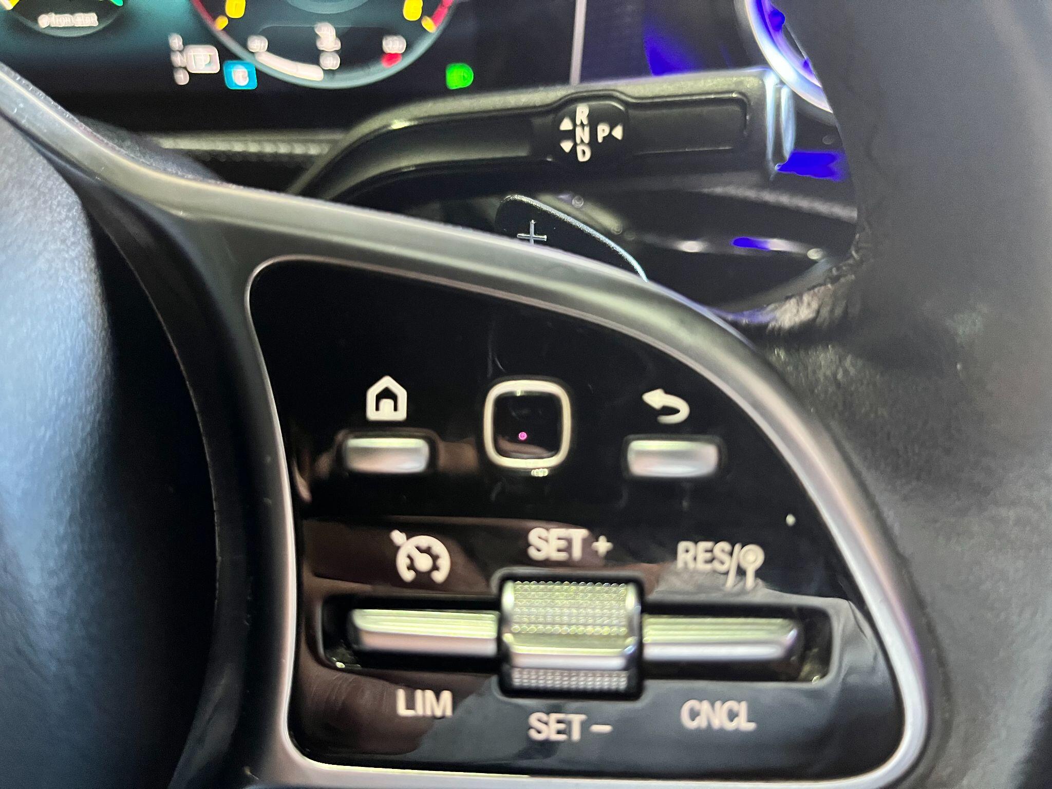 Mercedes-Benz A-Class view 32
