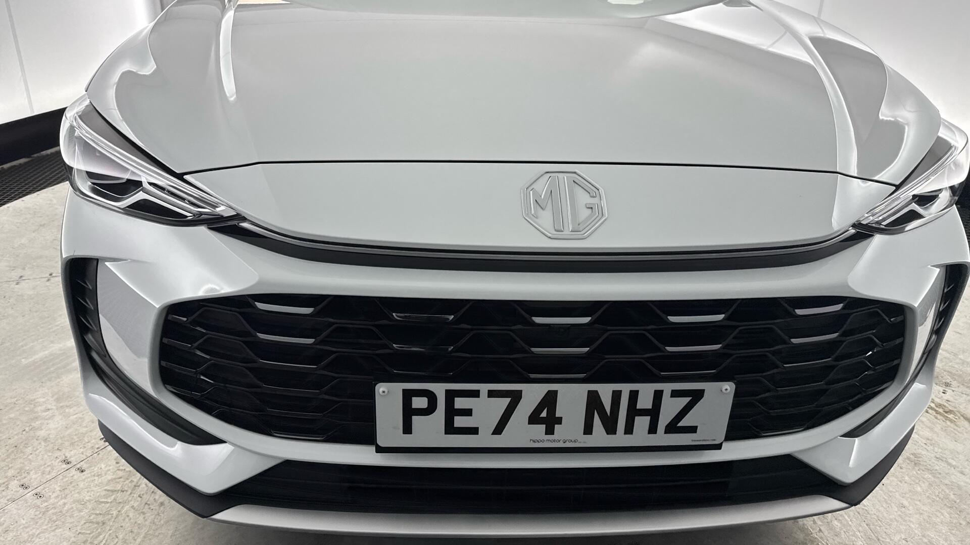 MG ZS view 20