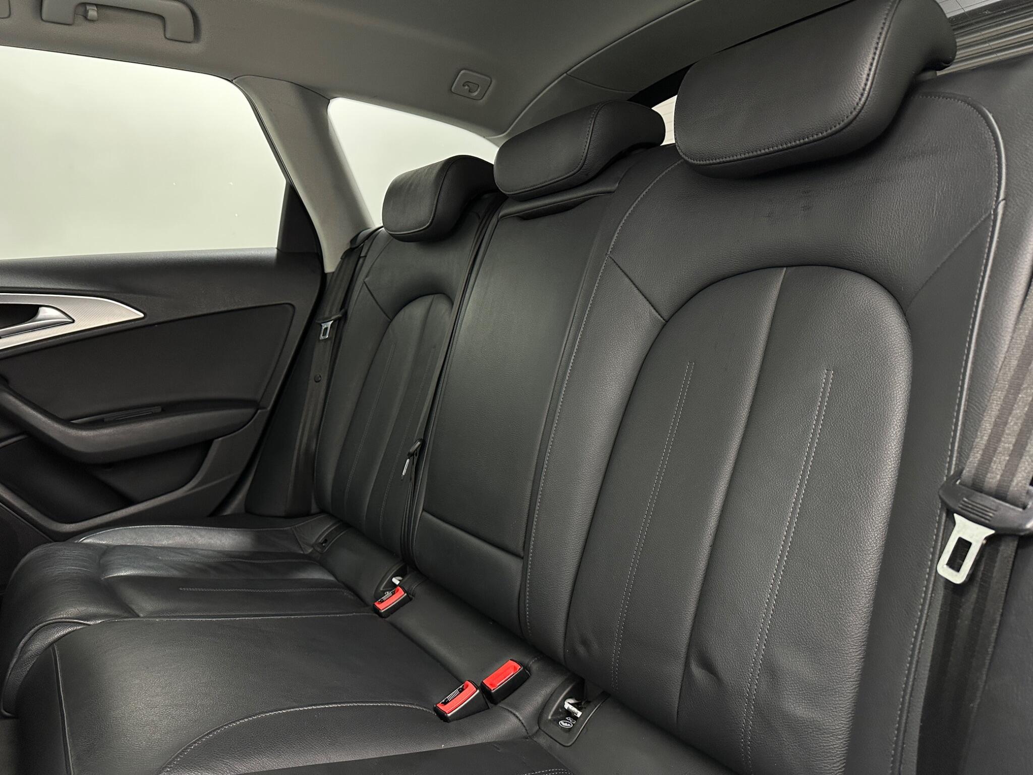 Audi A6 view 39