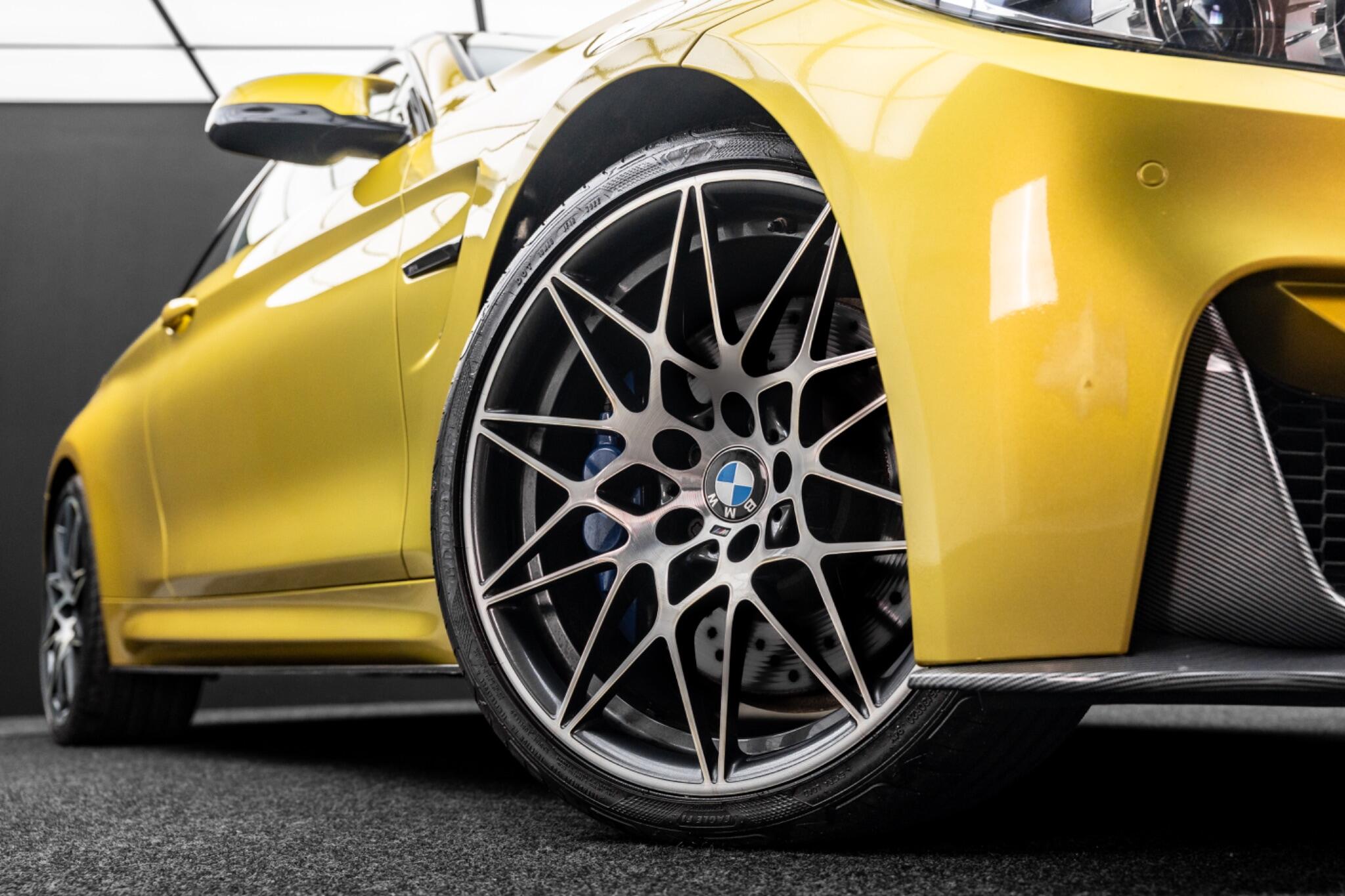 BMW M4 view 30
