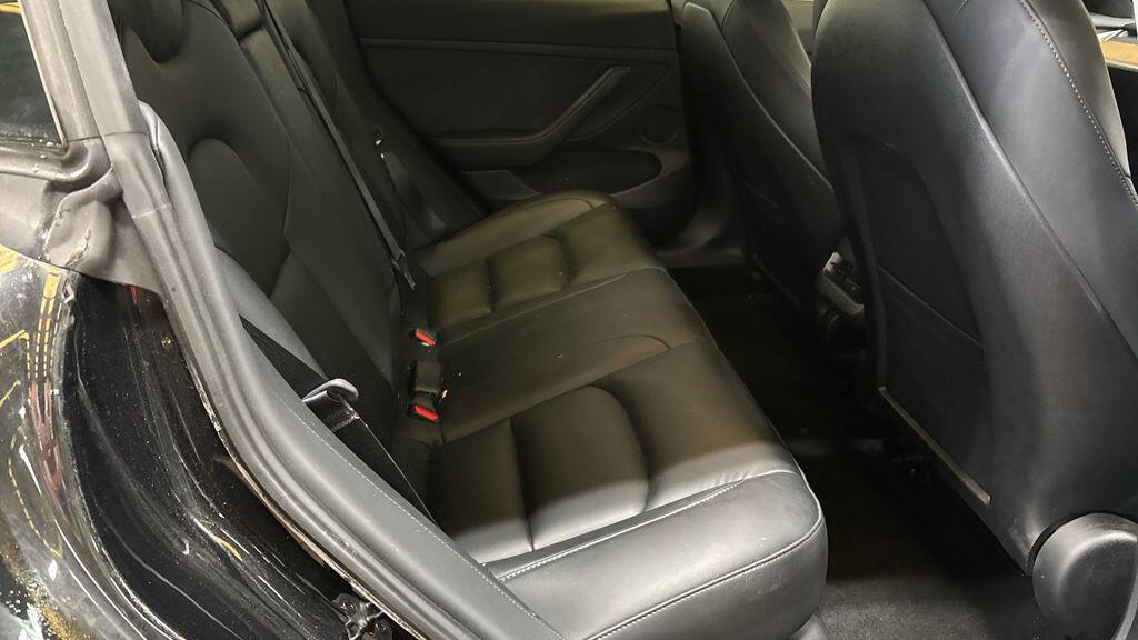 Tesla Model 3 view 13