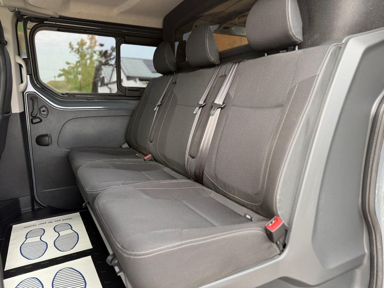 Renault Trafic view 16