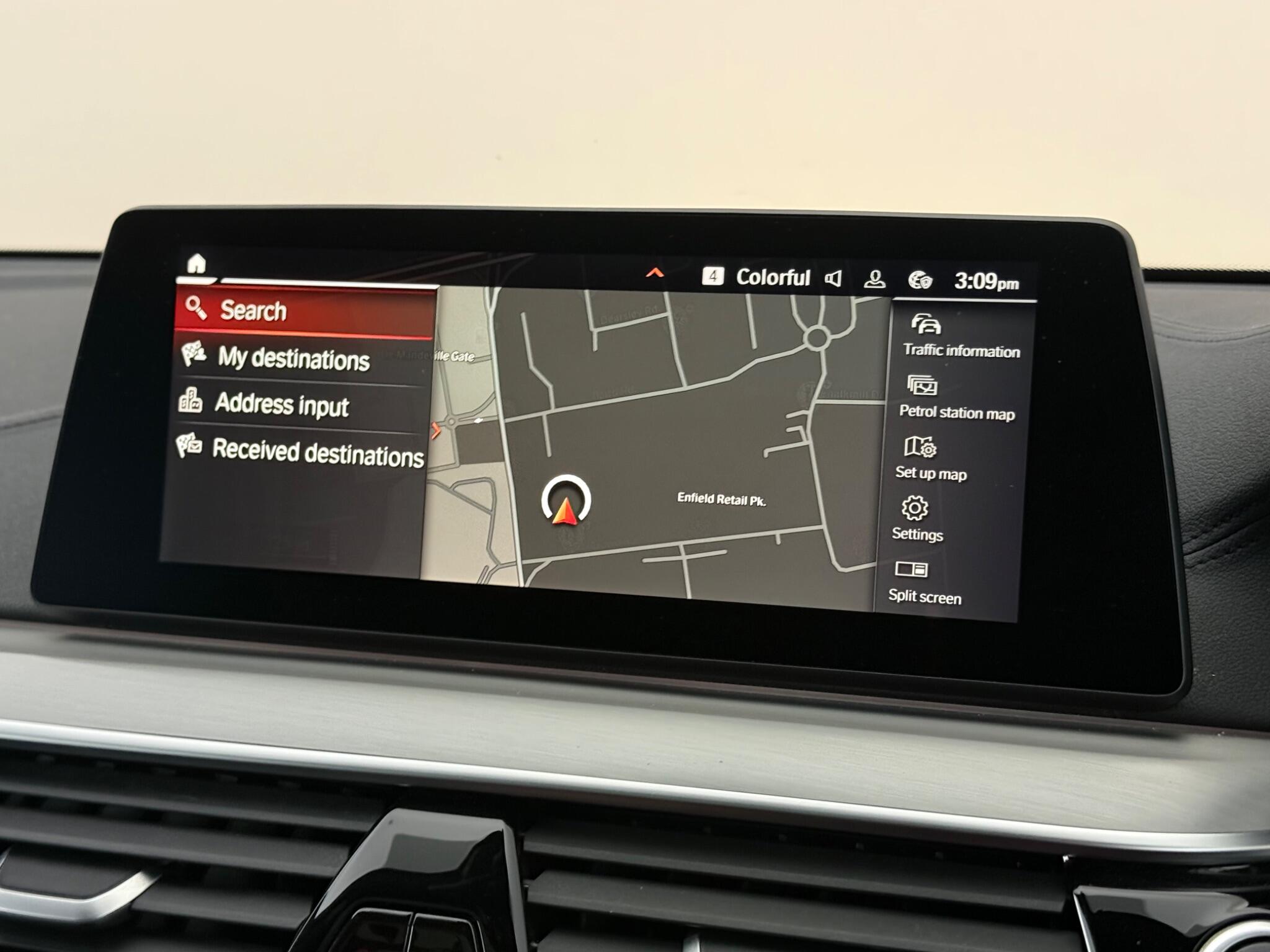 BMW 6 Series view 28