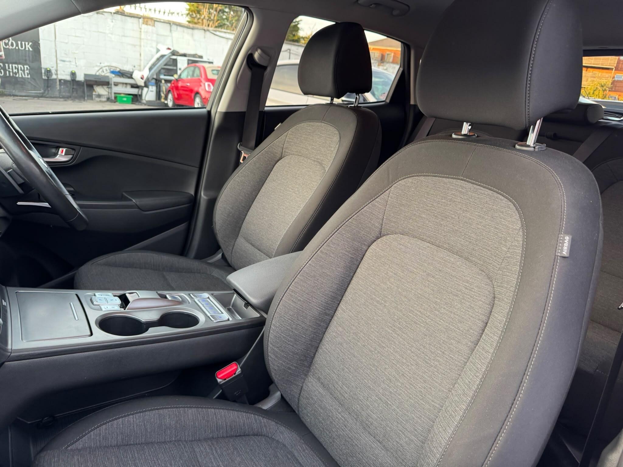Hyundai Kona view 69