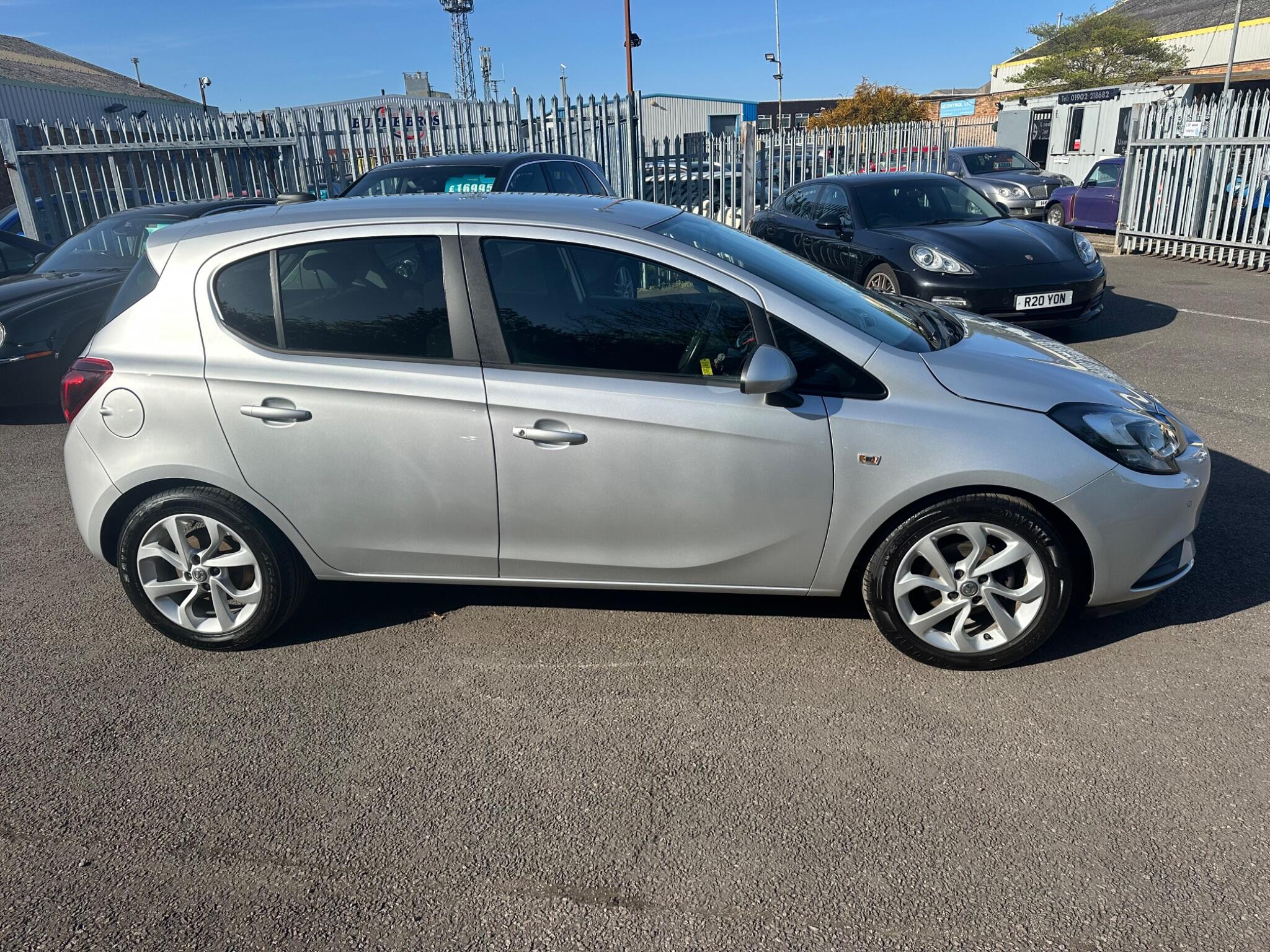 Vauxhall Corsa view 3