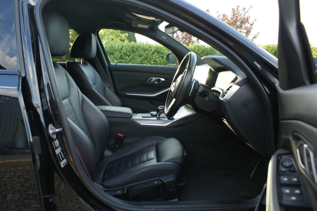 BMW 3 Series view 42