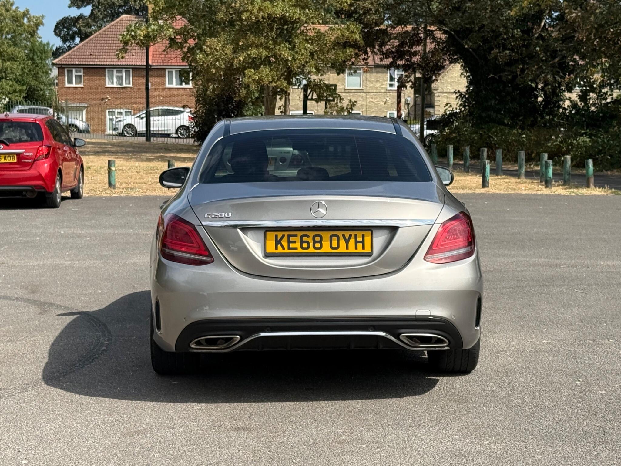 Mercedes-Benz C-Class view 15