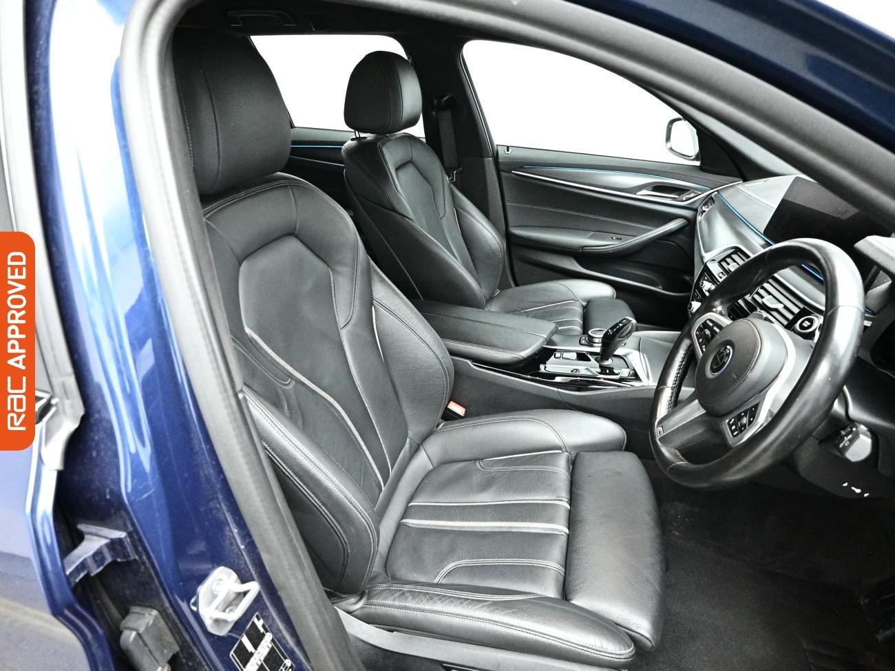 BMW 5 Series view 13