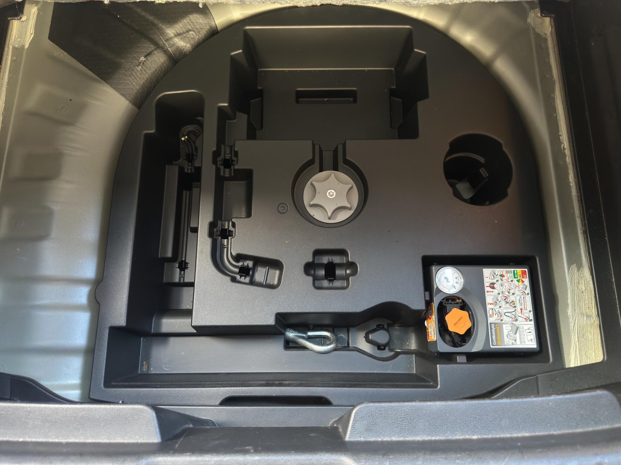 Nissan Juke view 27