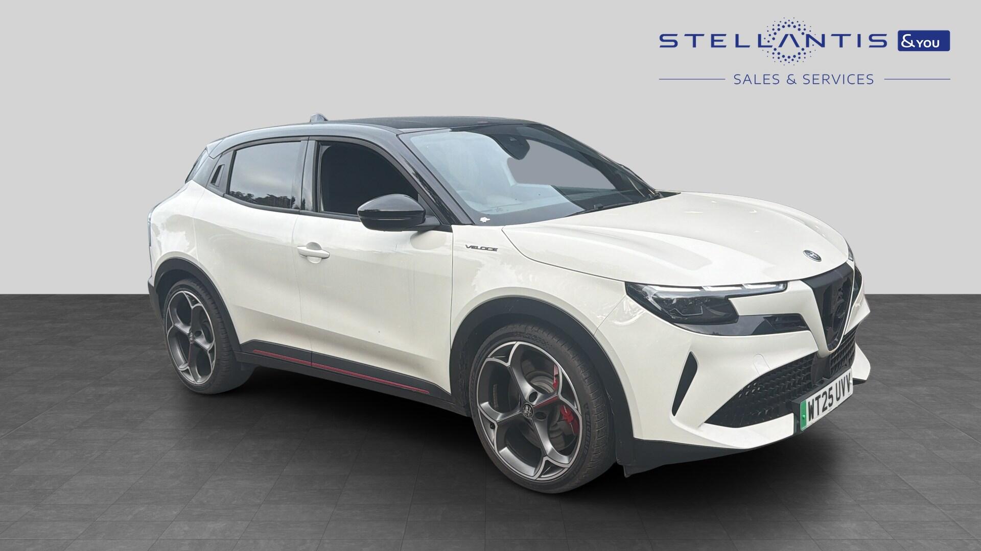 2025 Alfa Romeo Junior