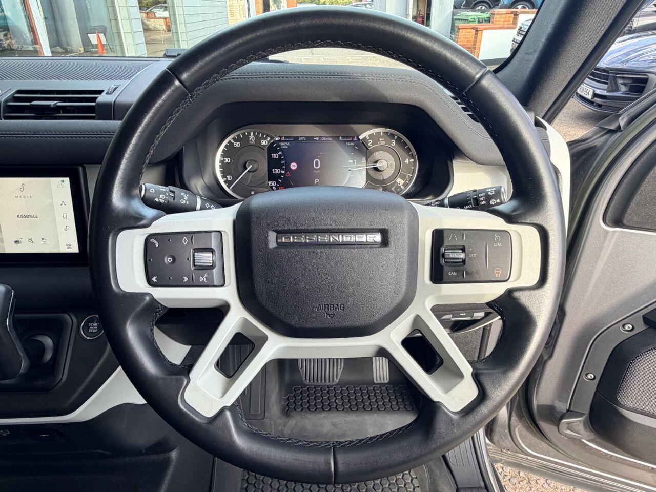 Land Rover Defender view 22