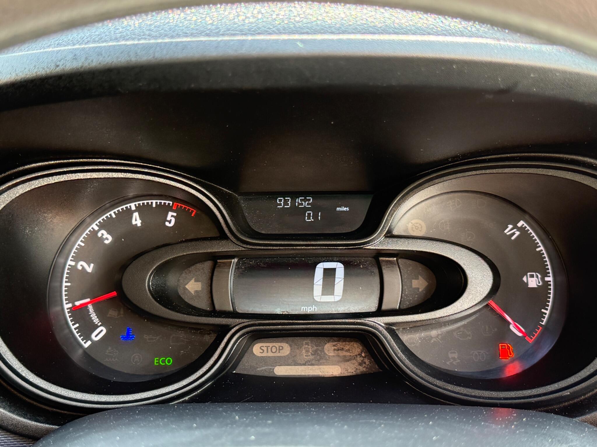 Vauxhall Vivaro - Image 67
