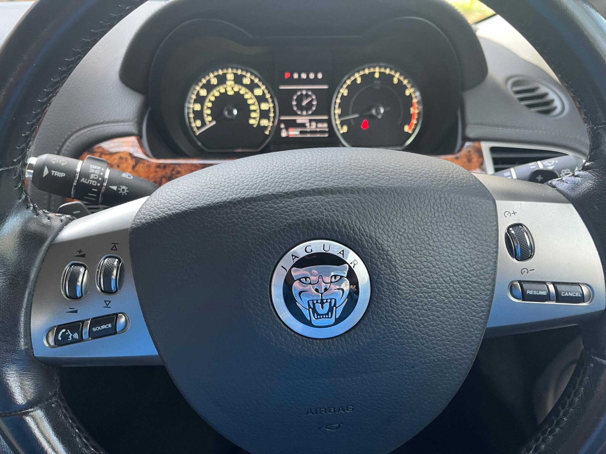 2010 Jaguar XK 5.0 V8 Auto Euro 5 2dr • 88,000 miles image 37