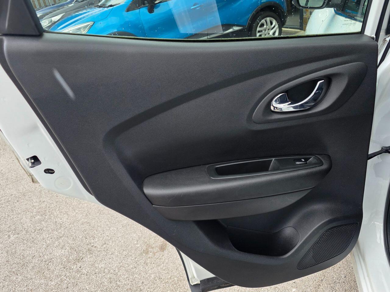 Renault Kadjar view 25