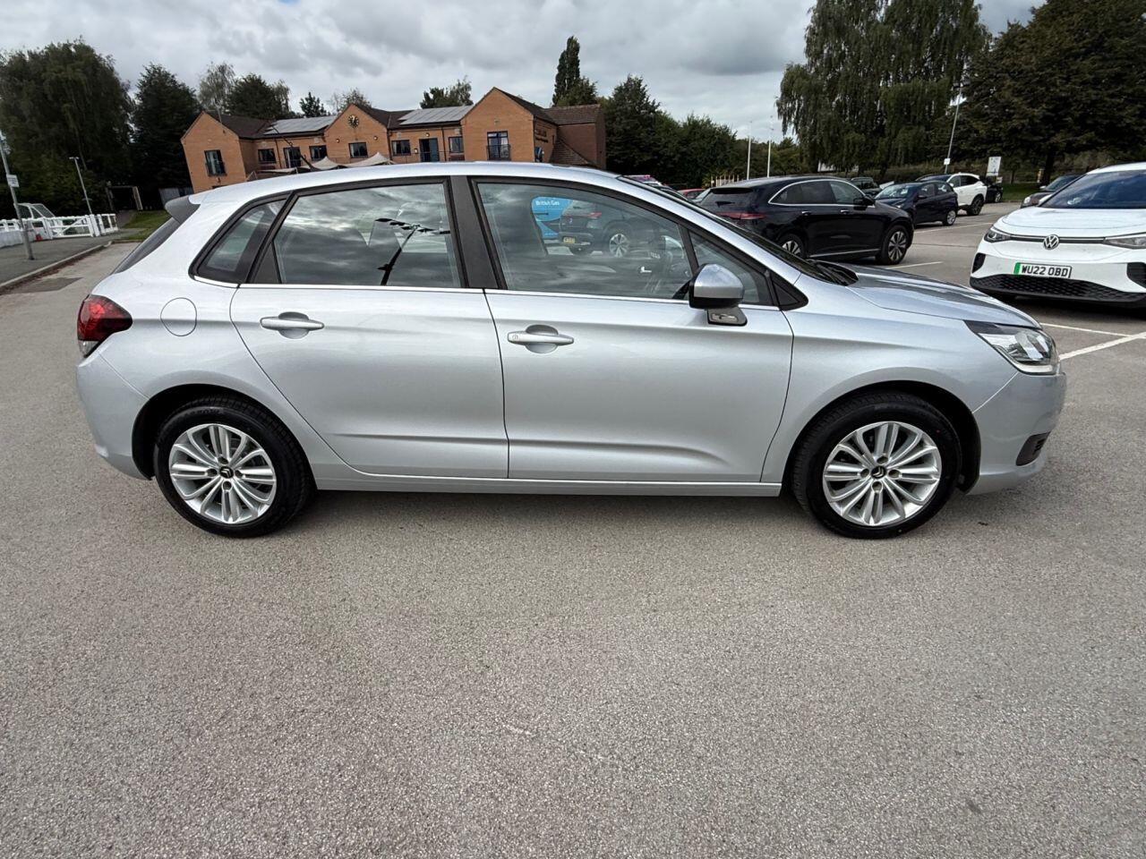 Citroen C4 view 58