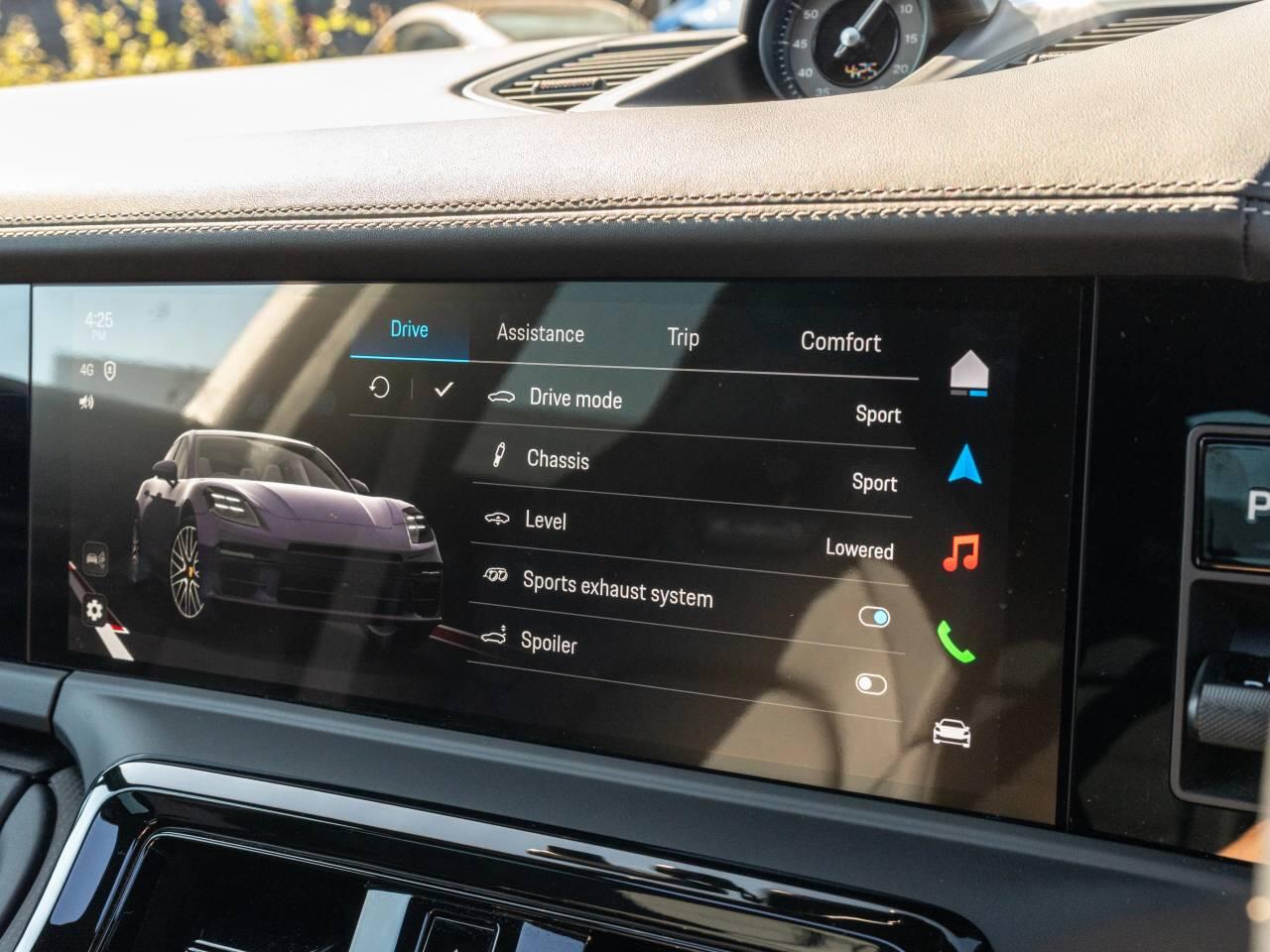 Porsche Panamera view 40
