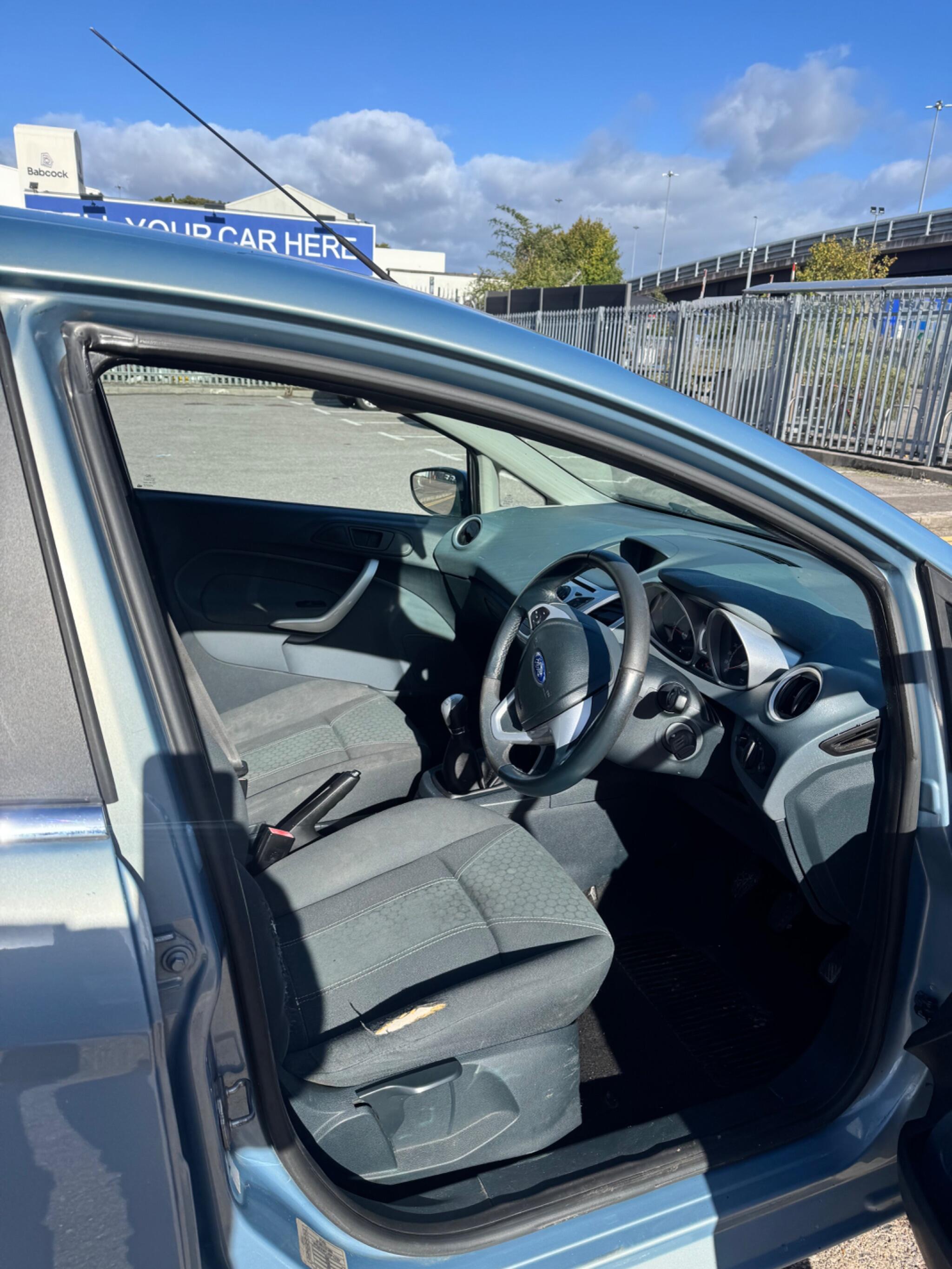 Ford Fiesta view 28