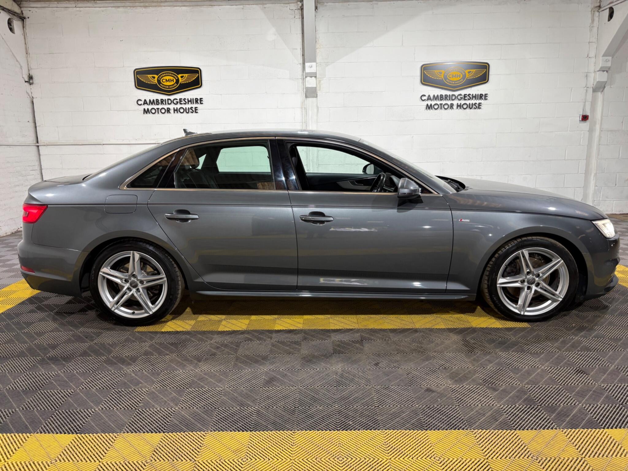 Audi A4 view 14