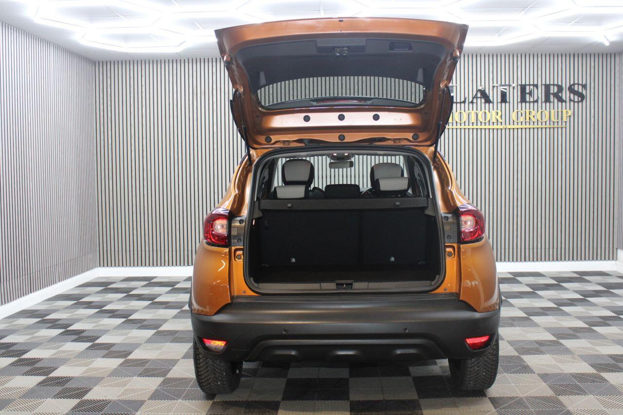 Renault Captur view 17