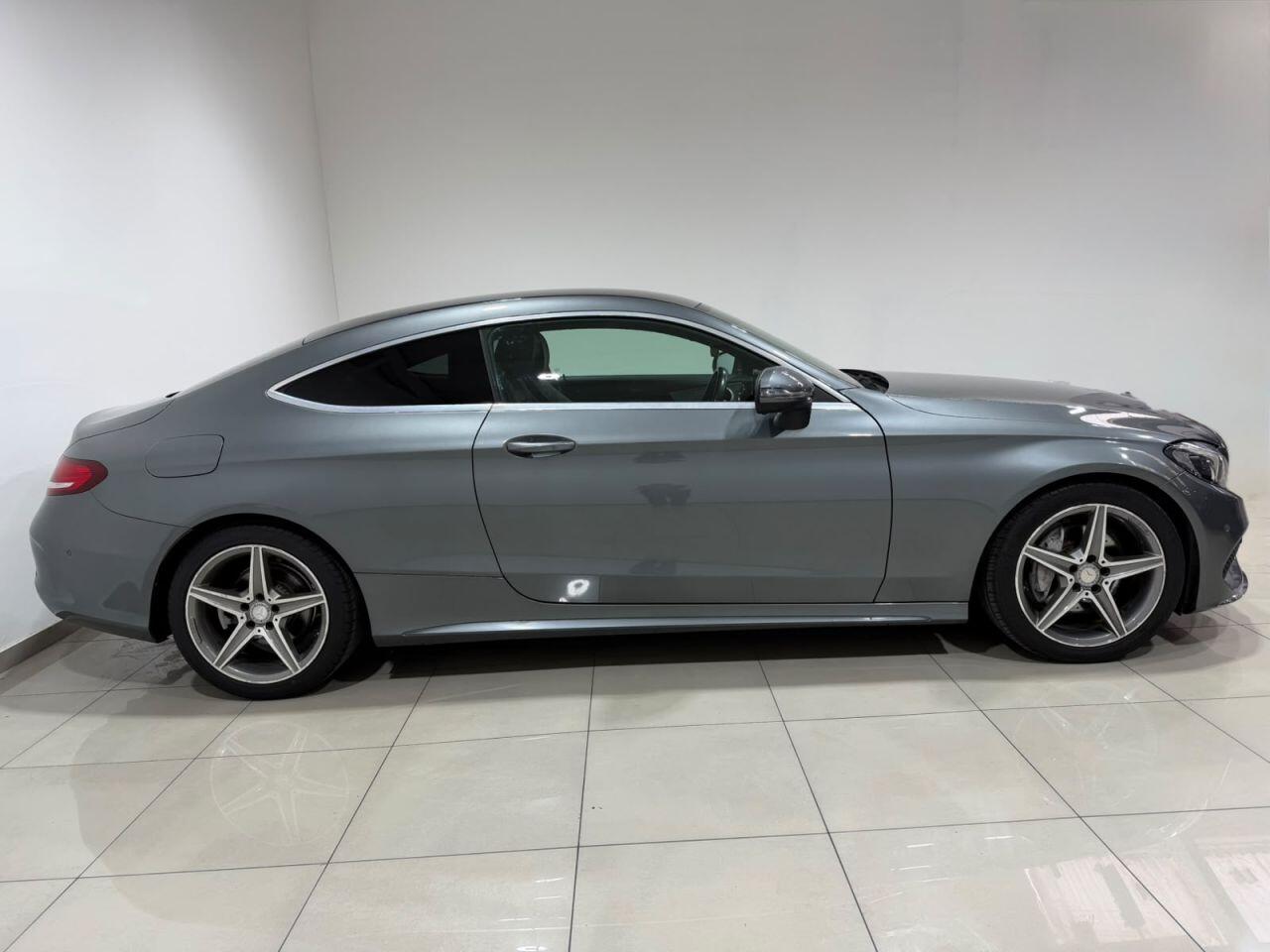 Mercedes-Benz C-Class view 10