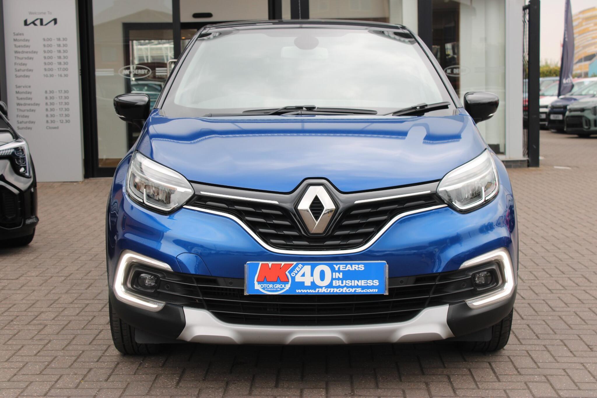 Renault Captur view 3