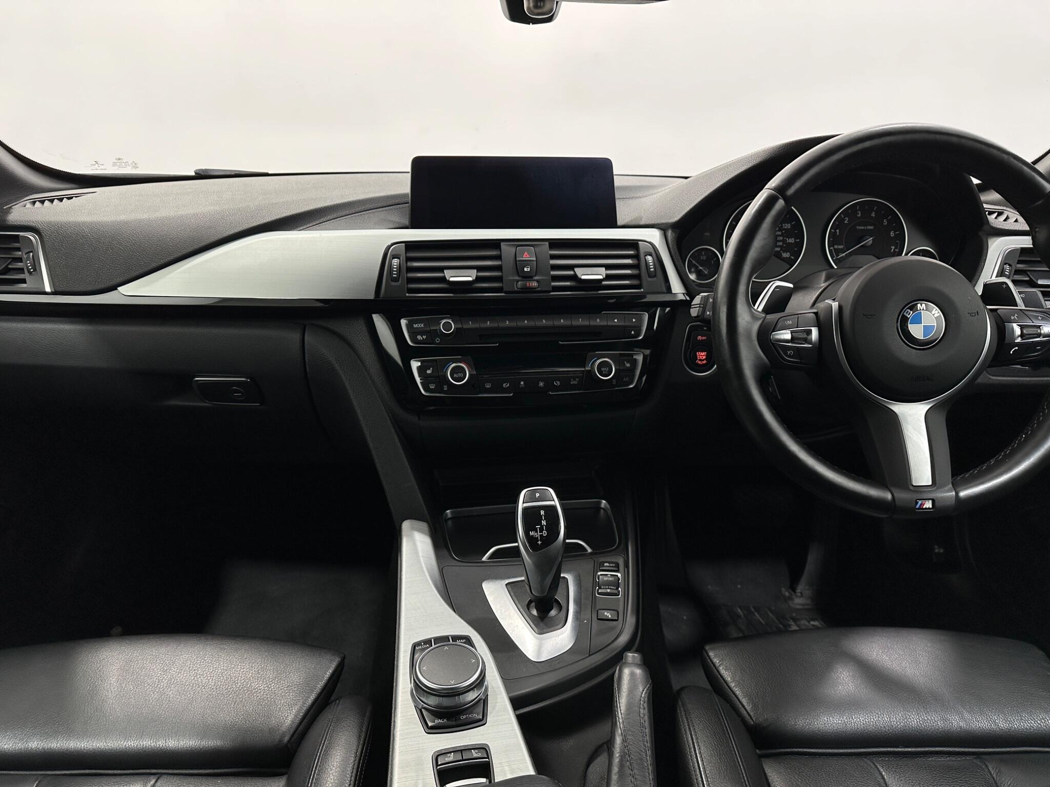 BMW 4 Series view 19