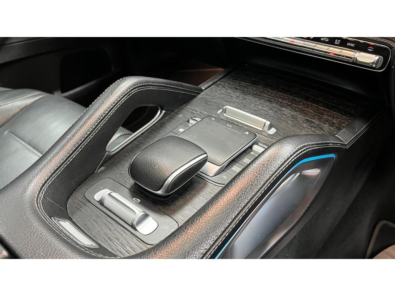 Mercedes-Benz Gle view 23