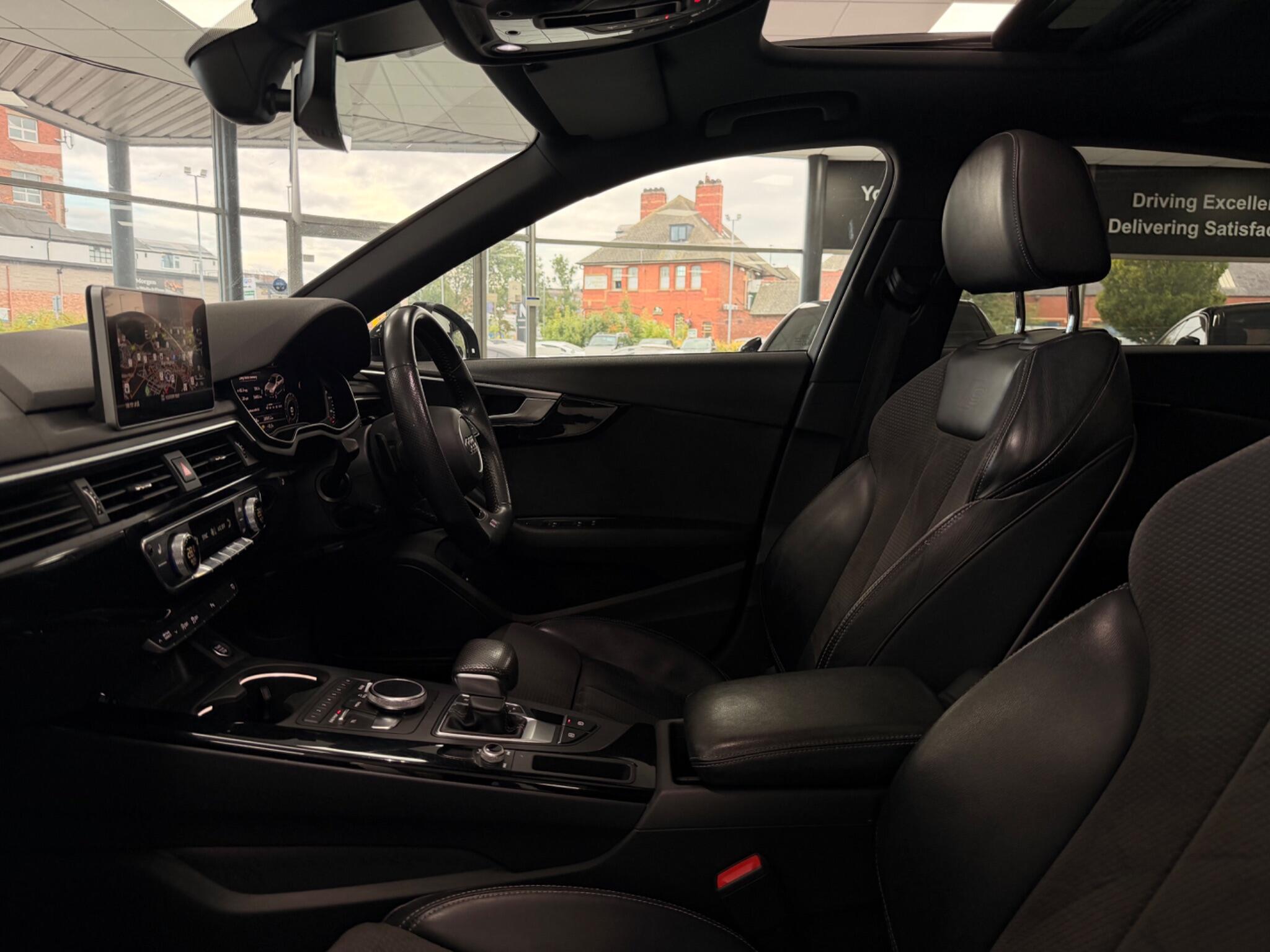 Audi A4 view 38