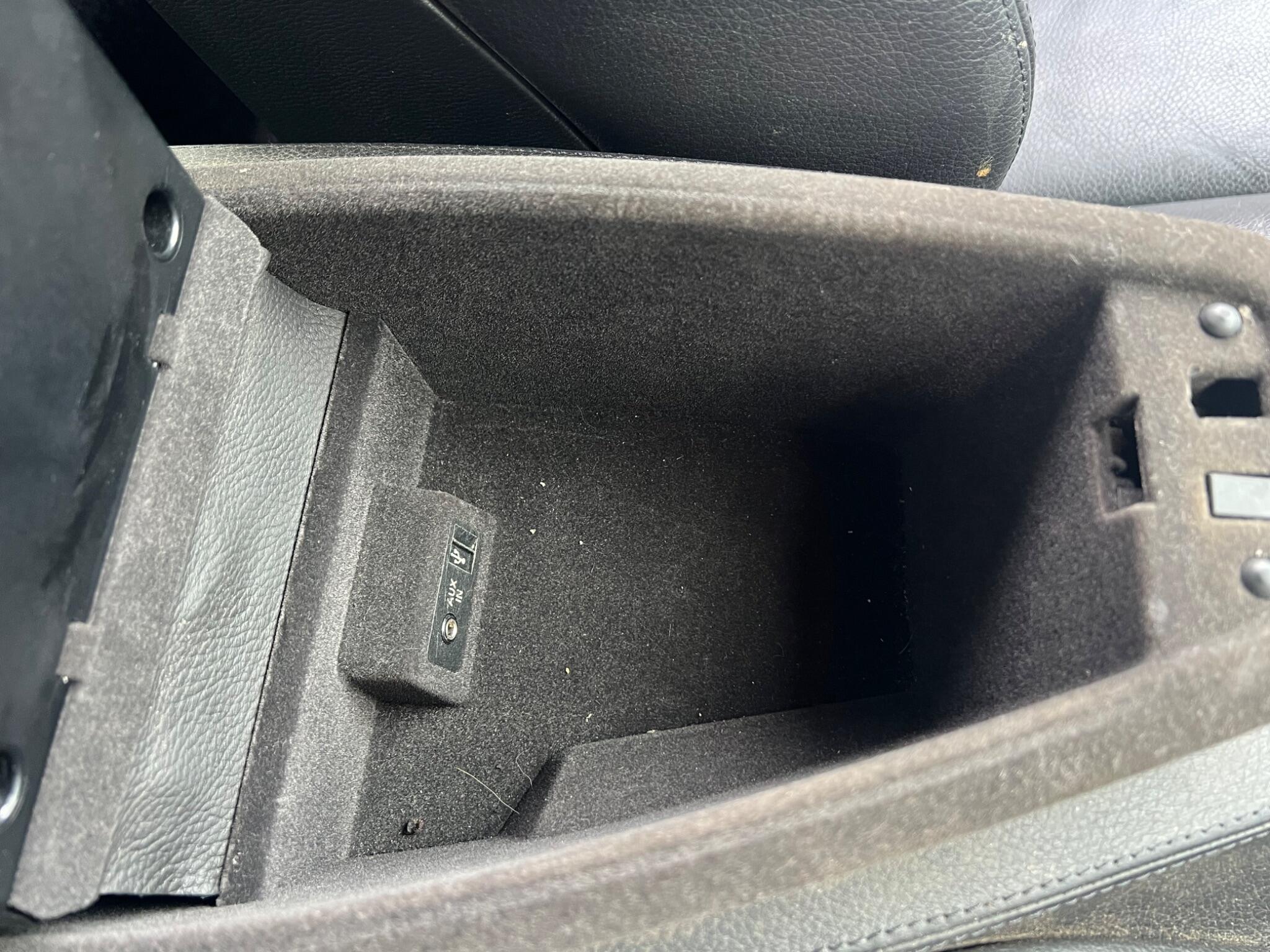 BMW 6 Series view 47