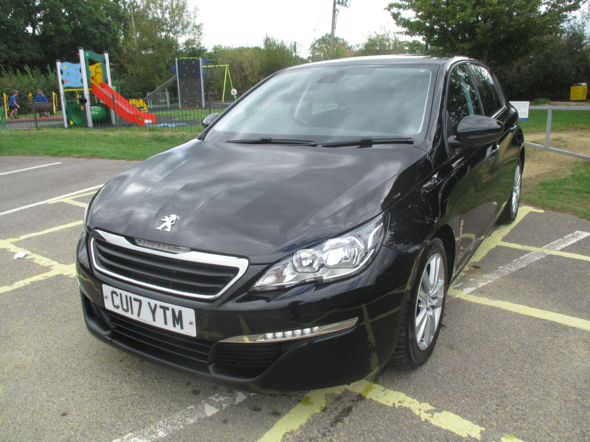 Peugeot 308 view 17