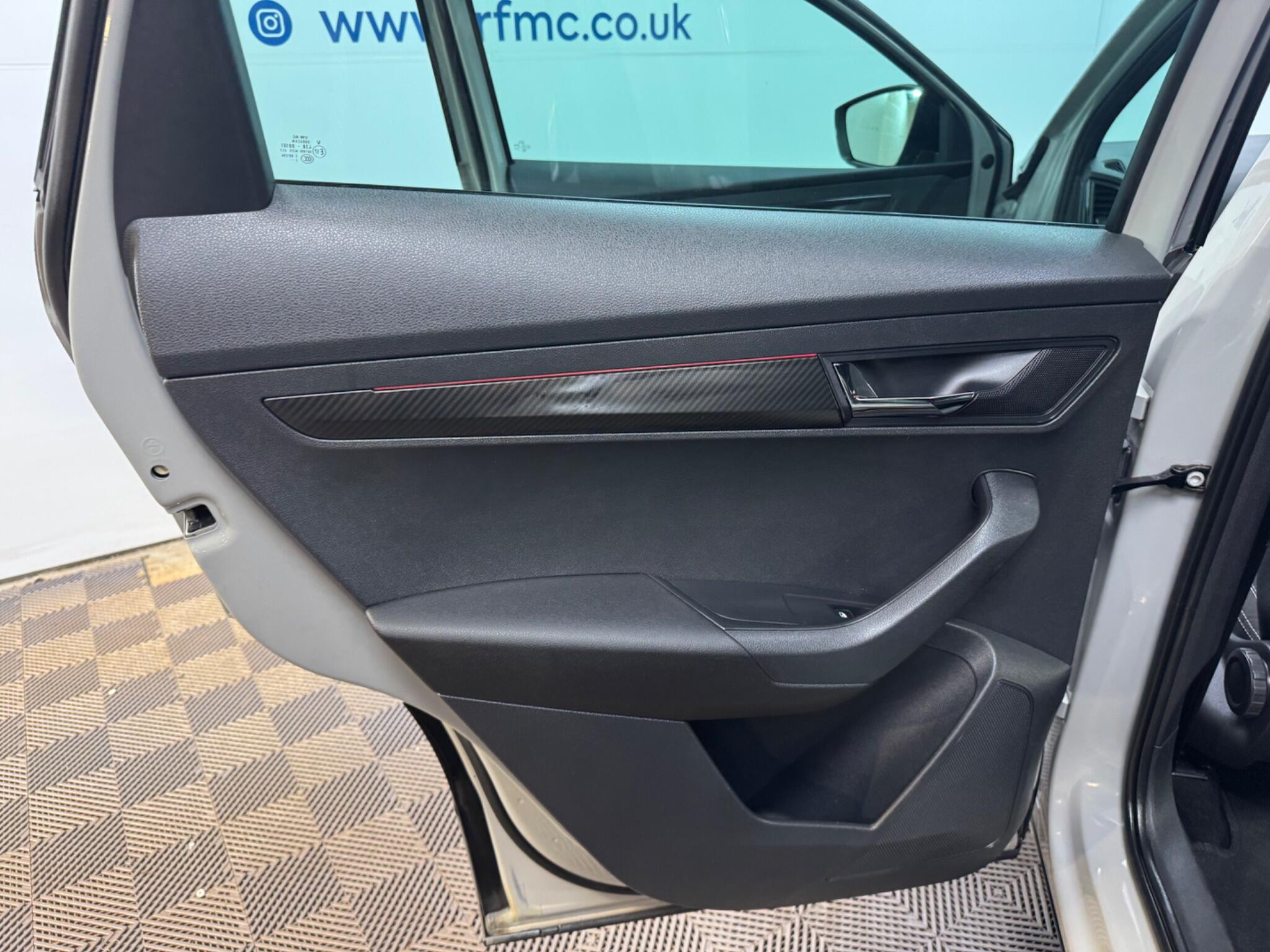Skoda Karoq view 43