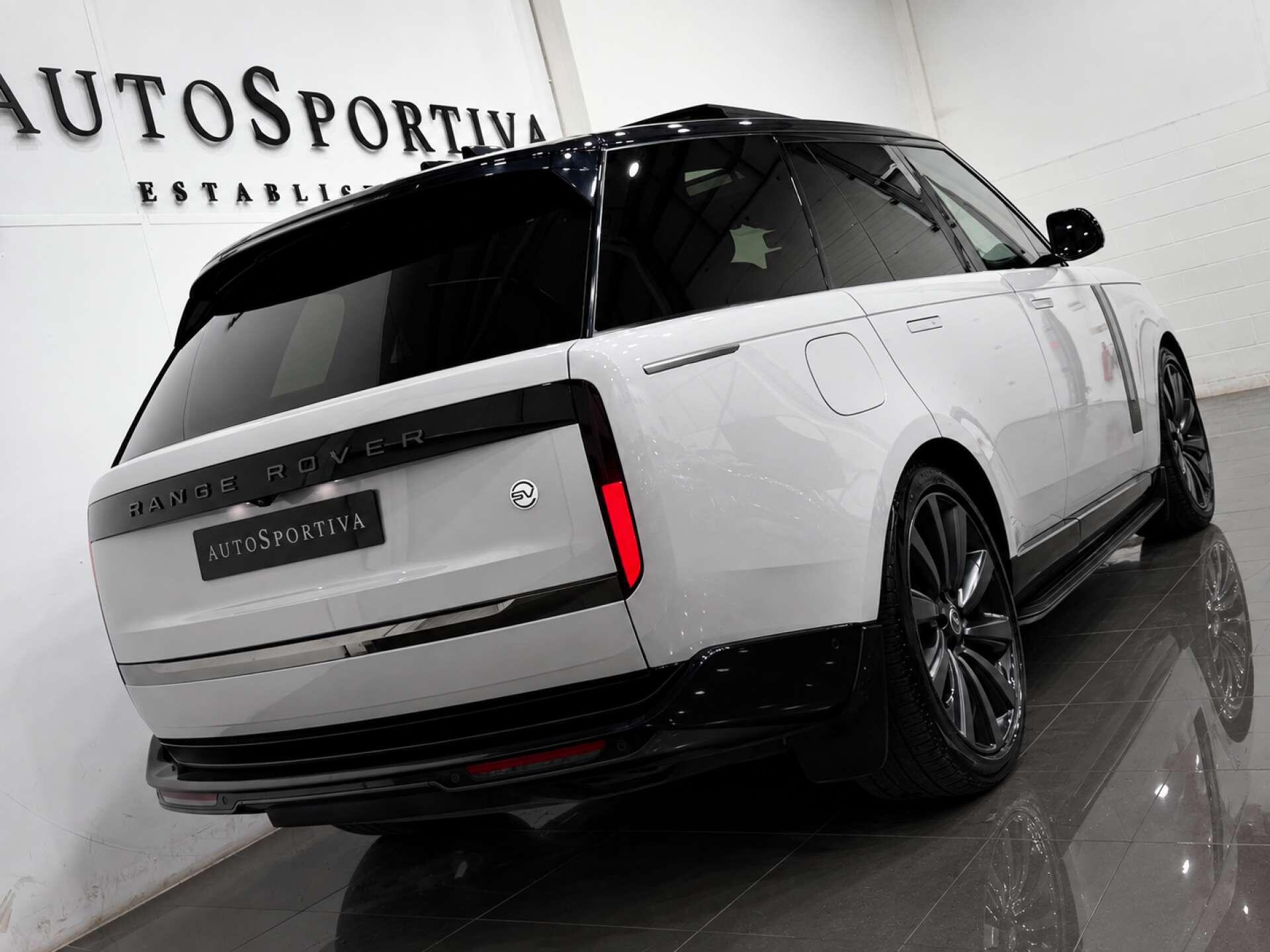 Land Rover Range Rover view 30