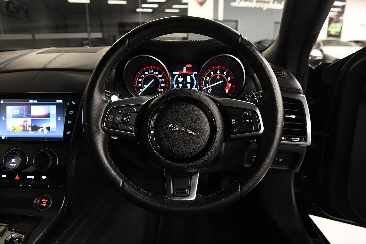 Jaguar F-Type view 22