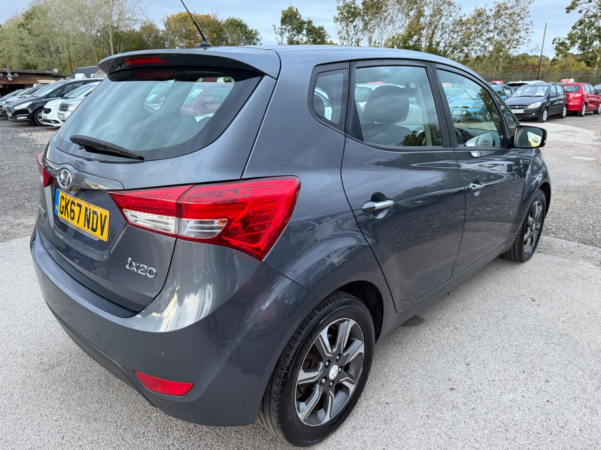 Hyundai Ix20 view 21