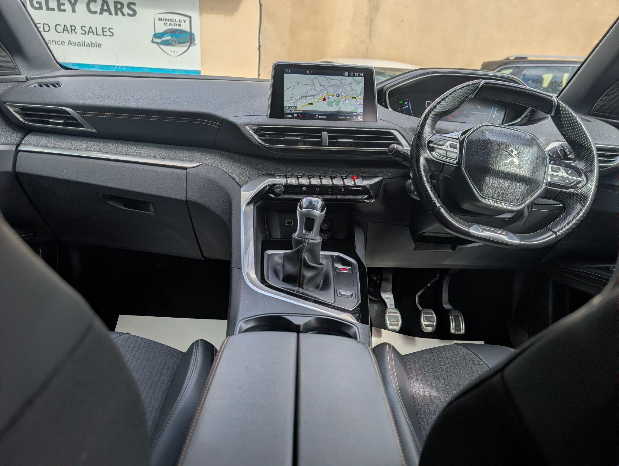 Peugeot 3008 view 14