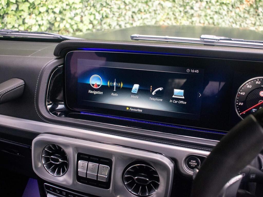 Mercedes-Benz G-Class view 34