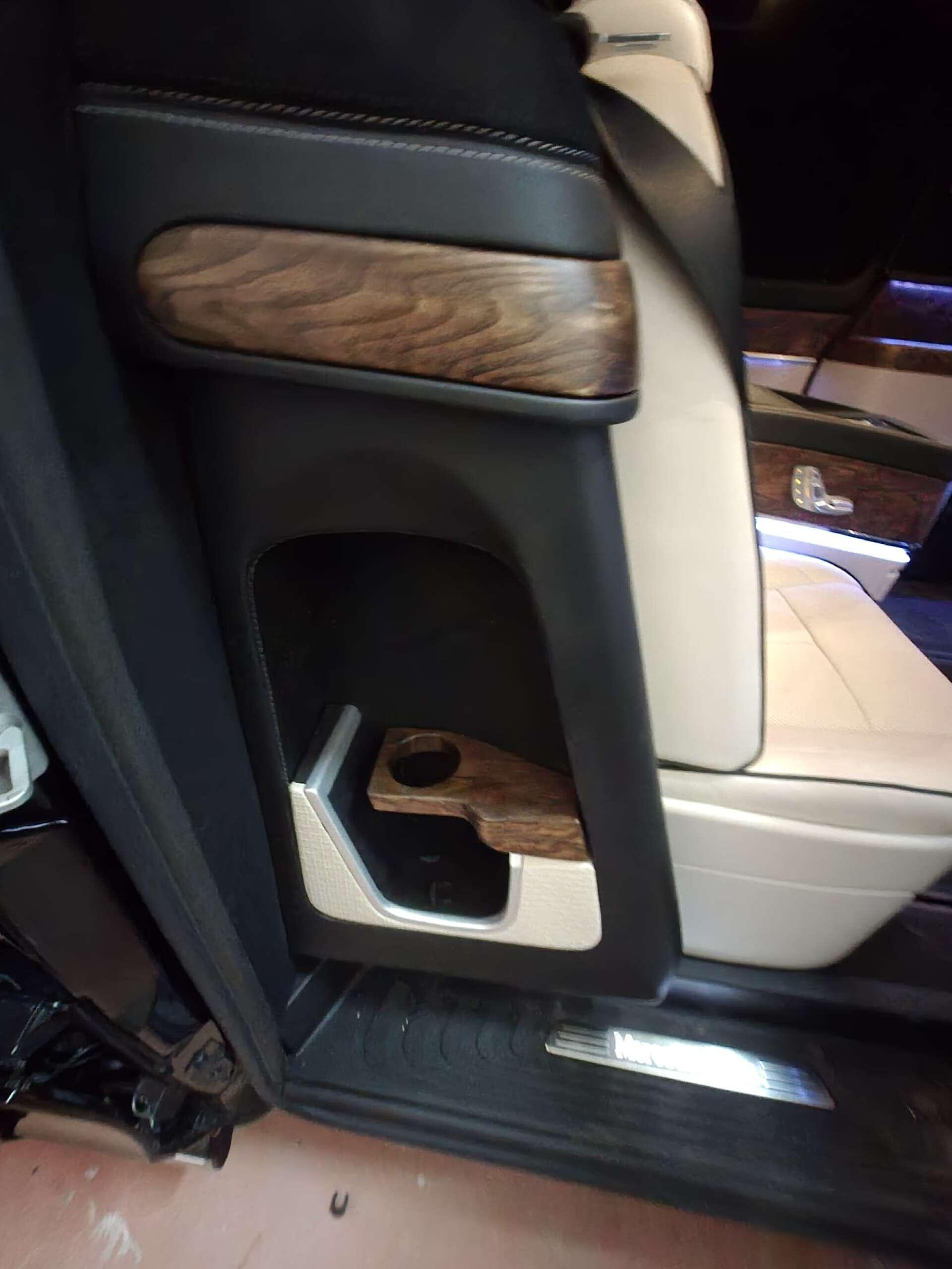 Mercedes-Benz Vito view 18