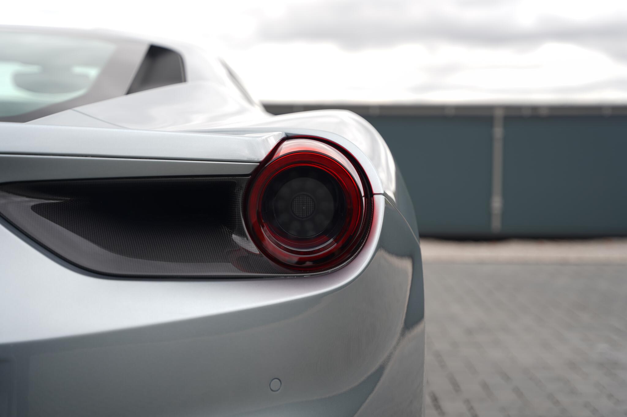 Ferrari 488 view 70
