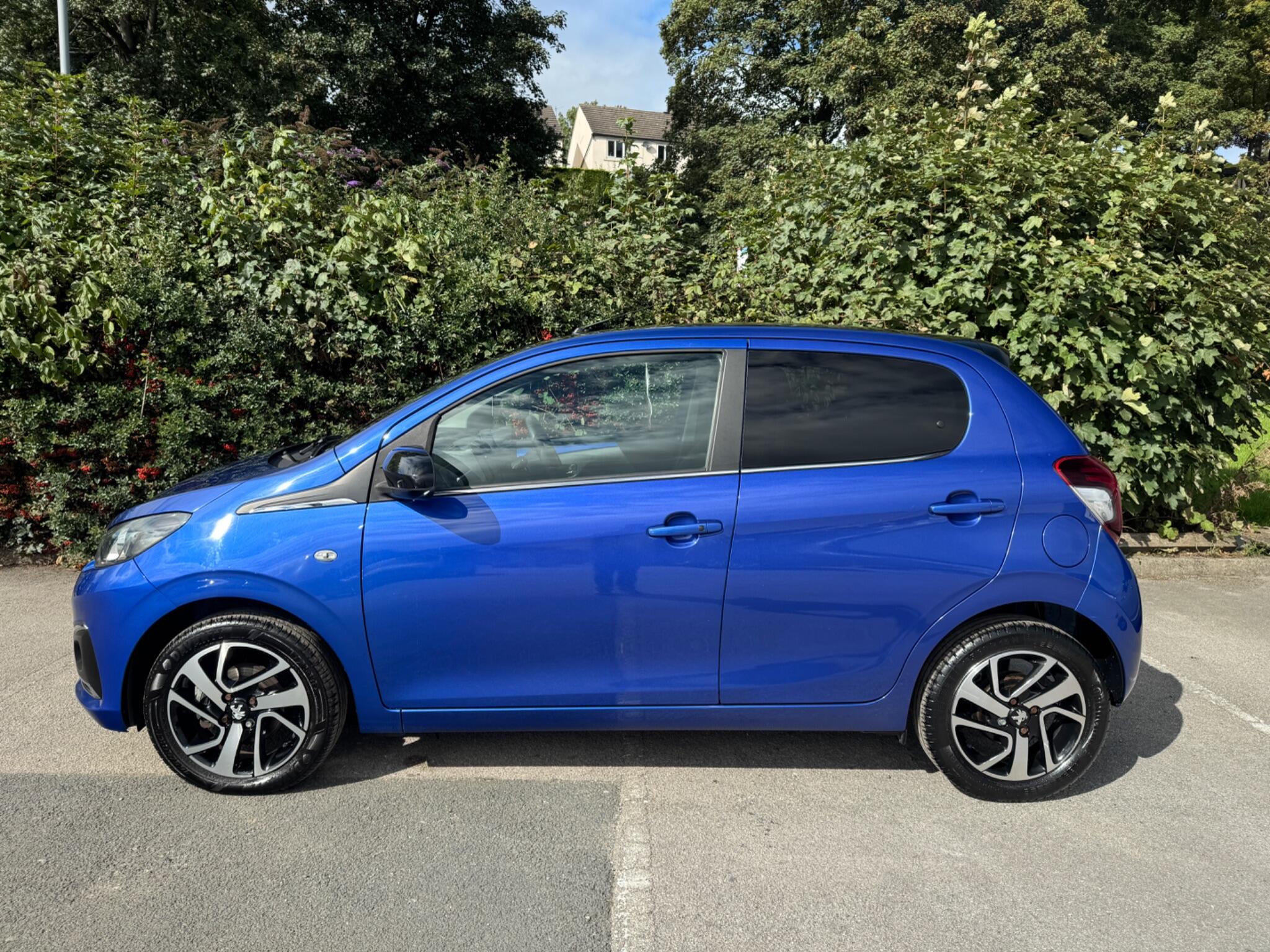 Peugeot 108 view 4