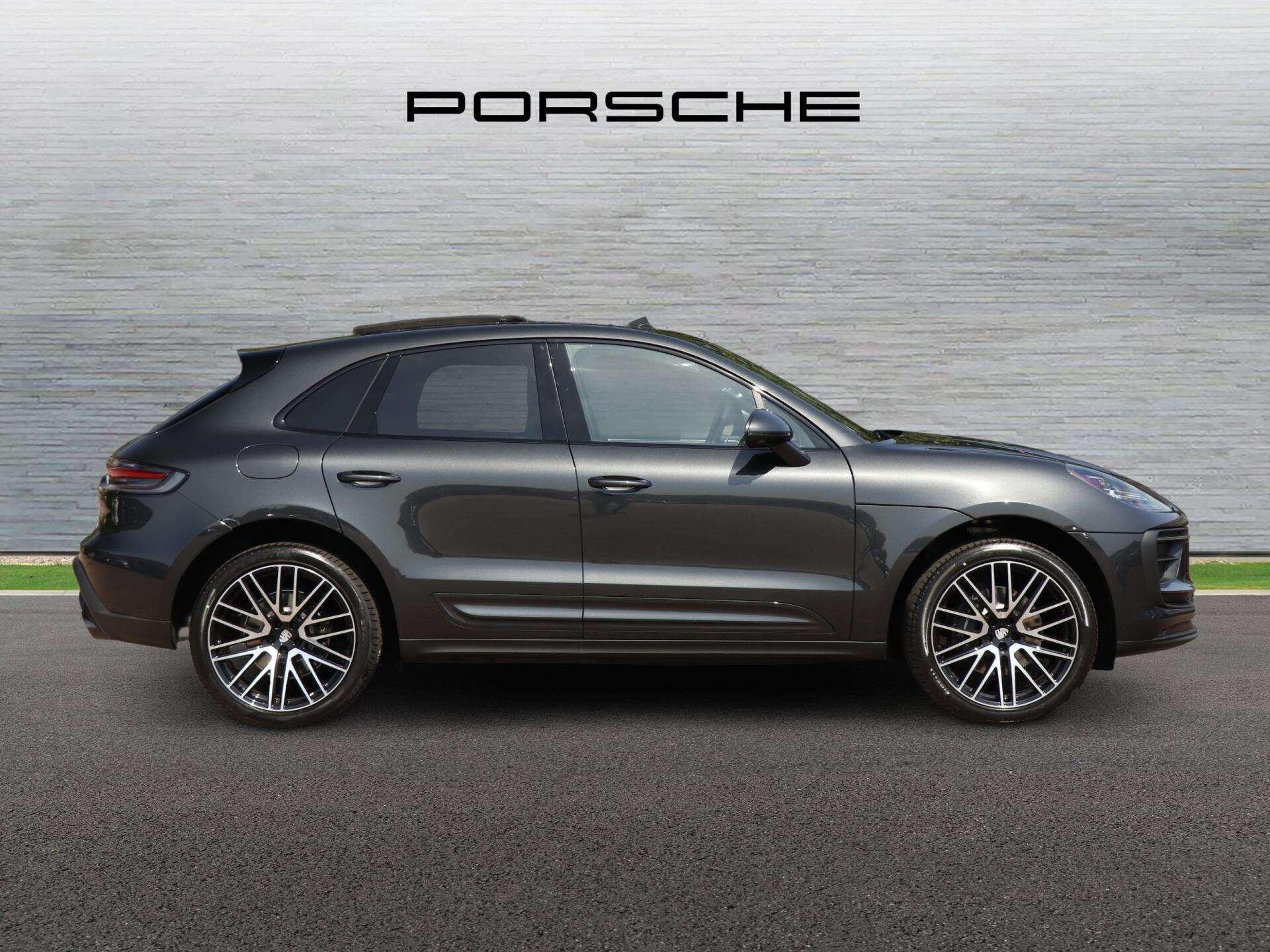 Porsche Macan view 2