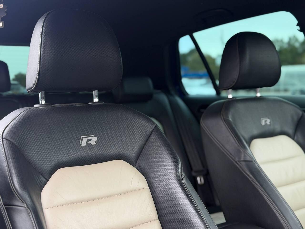 Volkswagen Golf view 13