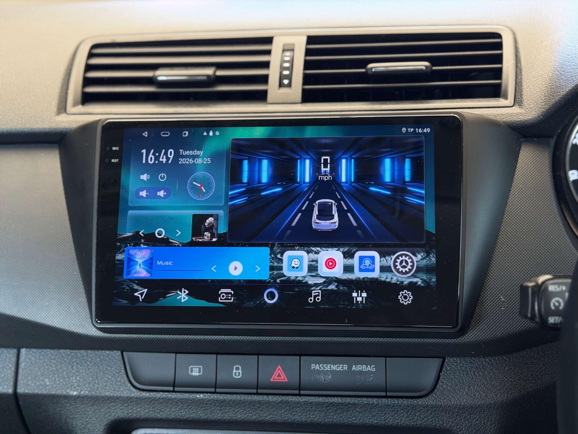 Skoda Fabia view 22
