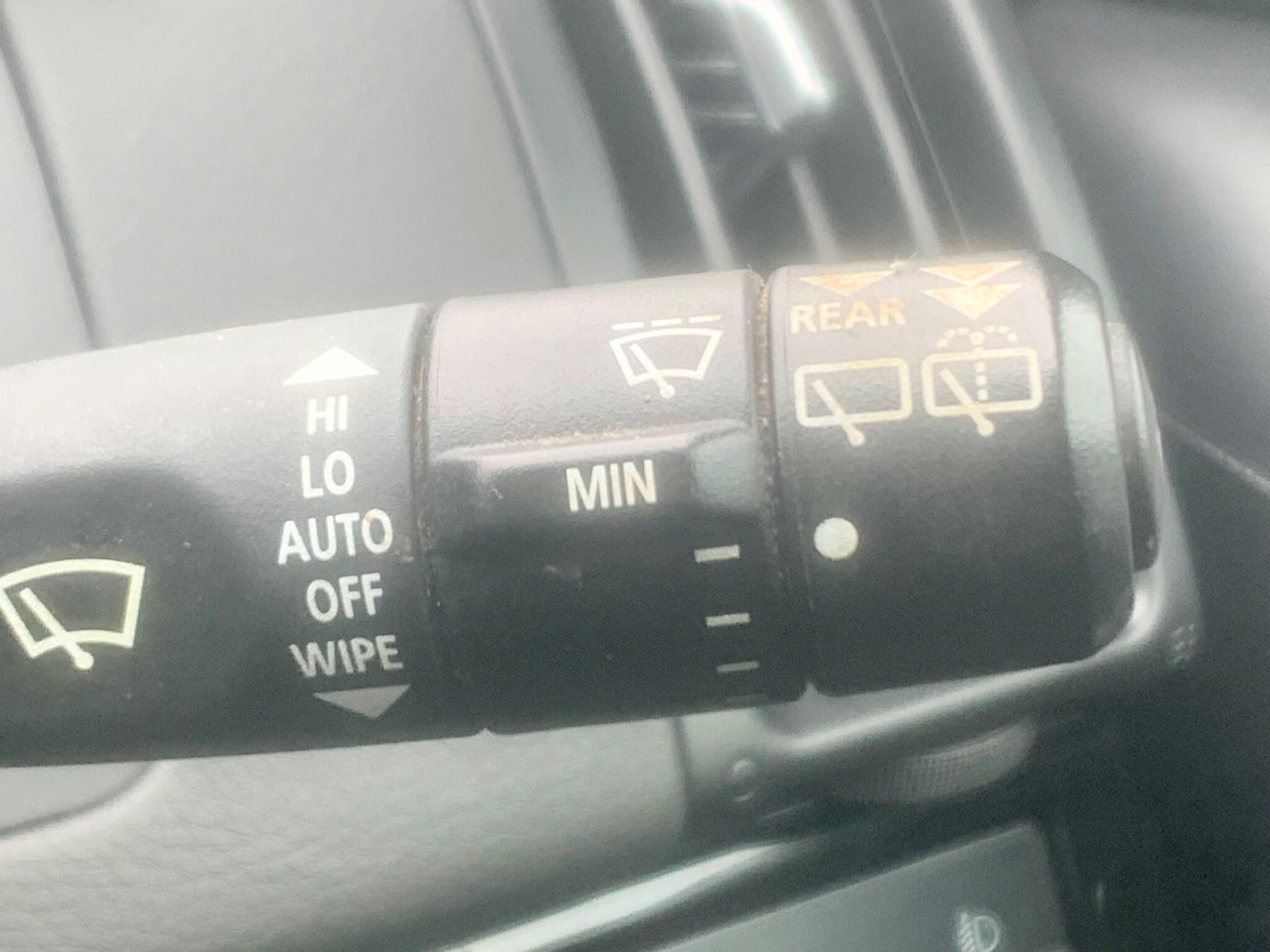Land Rover Freelander 2 view 68