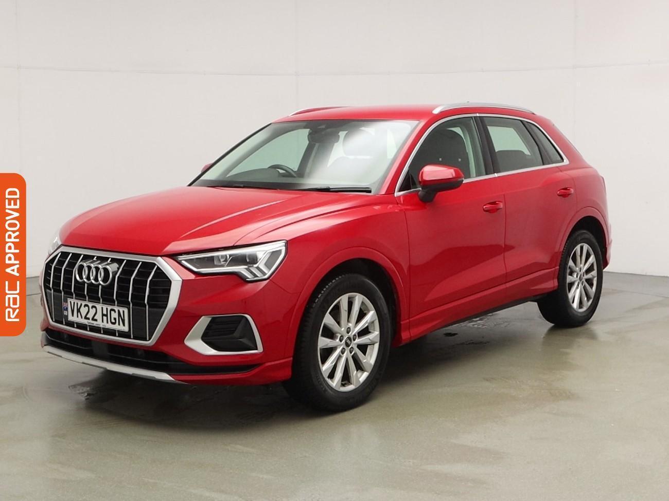 Audi Q3 view 26